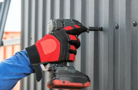 Travaux de zinguerie - Saint-Jean-de-Cornies